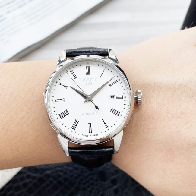 Watches Tissot 322497 size:41*12 mm