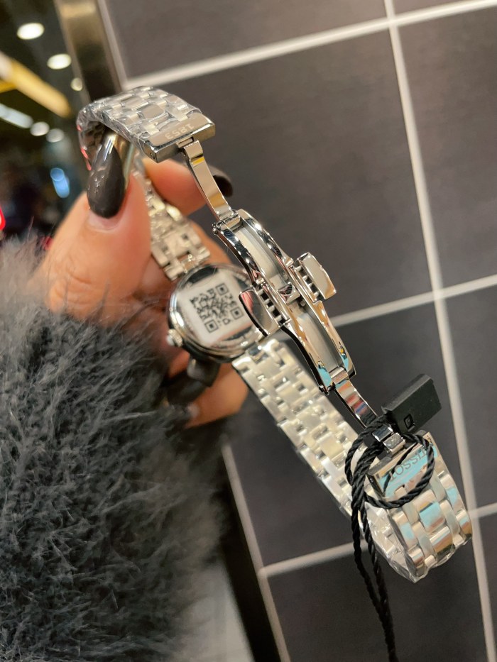 Watches Tissot 322500 size:26 mm