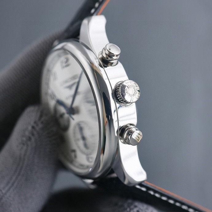 Watches Longines 322344 size:42*11 mm