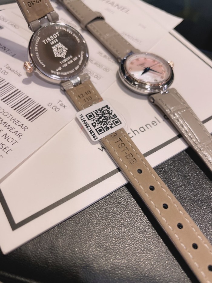 Watches Tissot 322437 size:26 mm