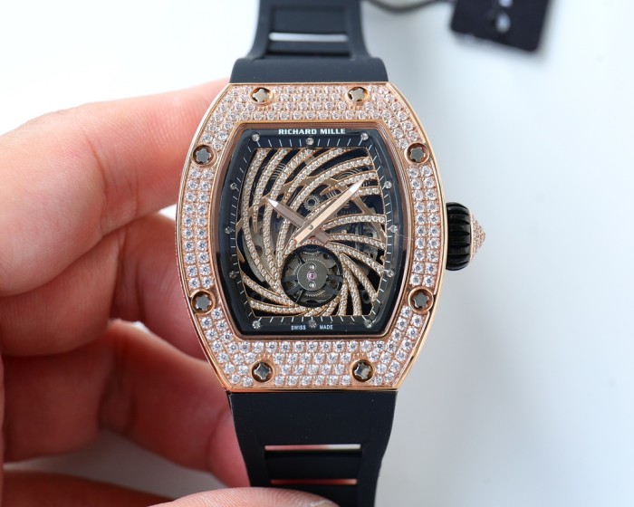 Watches Richard Mille 322531 size:43*36 mm