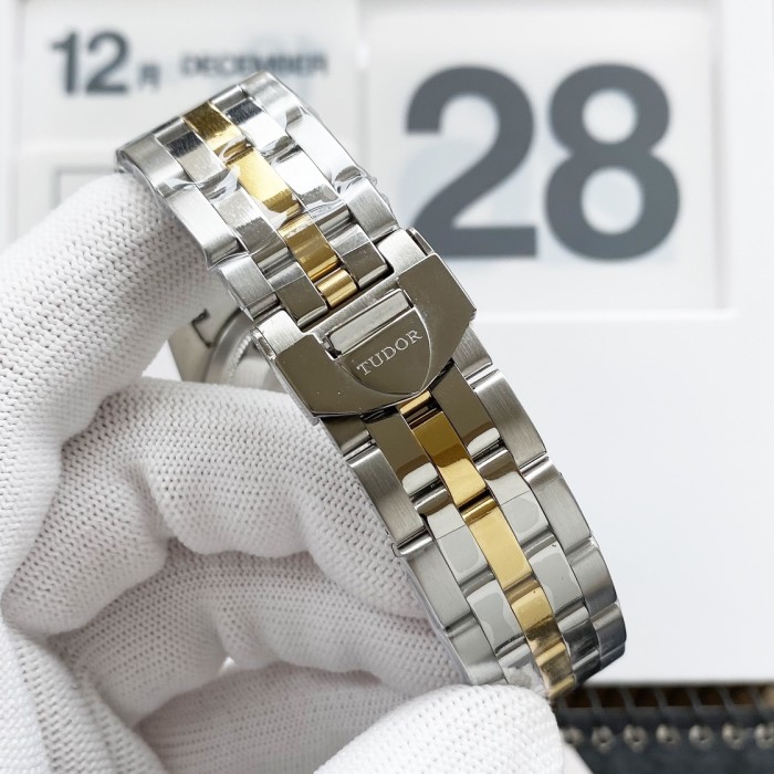 Watches TUDOR 322631 size:36*11 mm