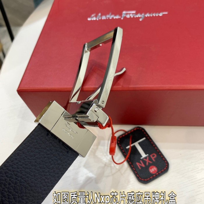 Streetwear Belt Ferragamo 321135 size:3.5cm