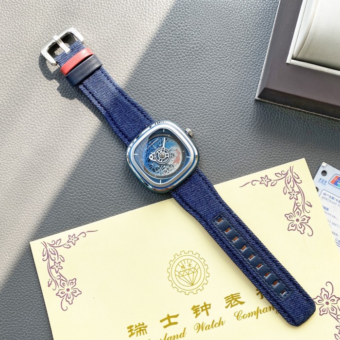 Watches Seven Friday 322854 size:47 mm