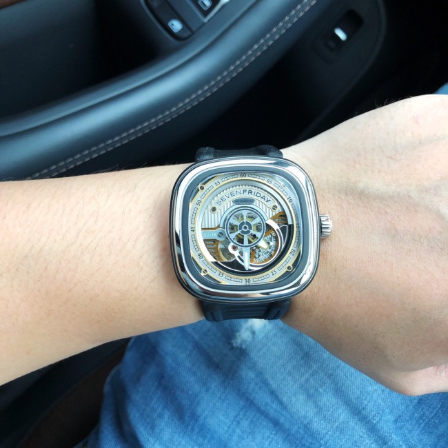 Watches Seven Friday 322788 size:47*13 mm