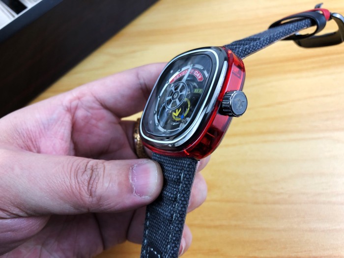 Watches Seven Friday 322770 size:47*13 mm