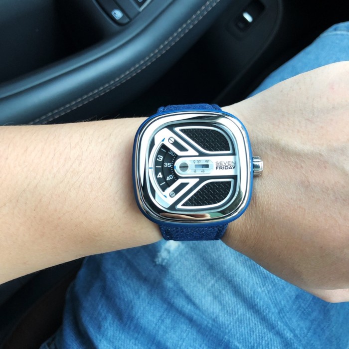 Watches Seven Friday 322787 size:47*13 mm