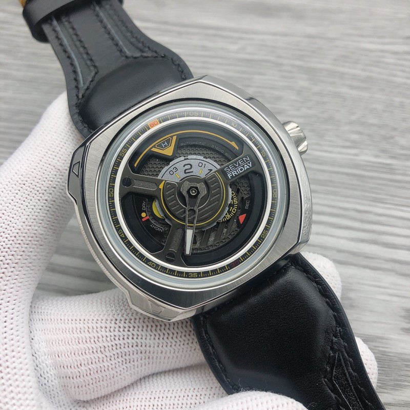 Watches Seven Friday 322839 size:47 mm