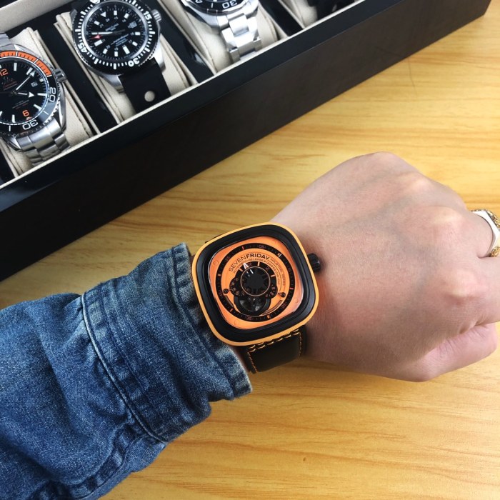 Watches Seven Friday 322814 size:47*13 mm