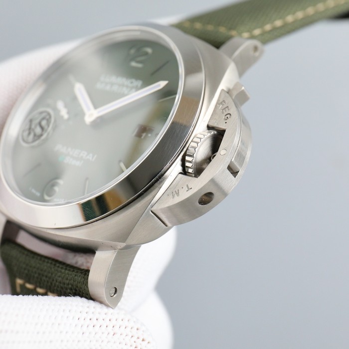 Watches PANERAI 322950 size:42 mm