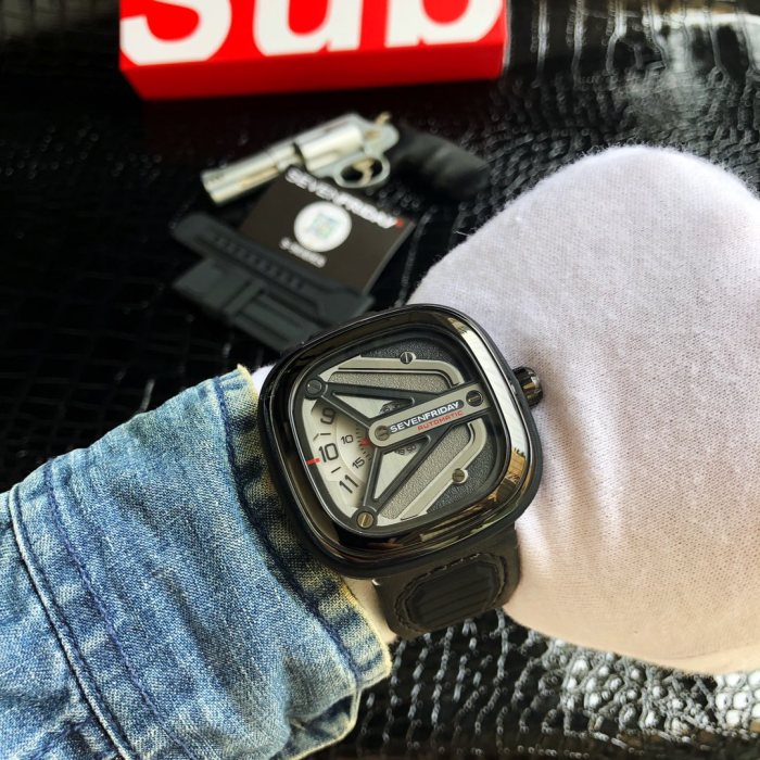 Watches Seven Friday 322792 size:47*13 mm