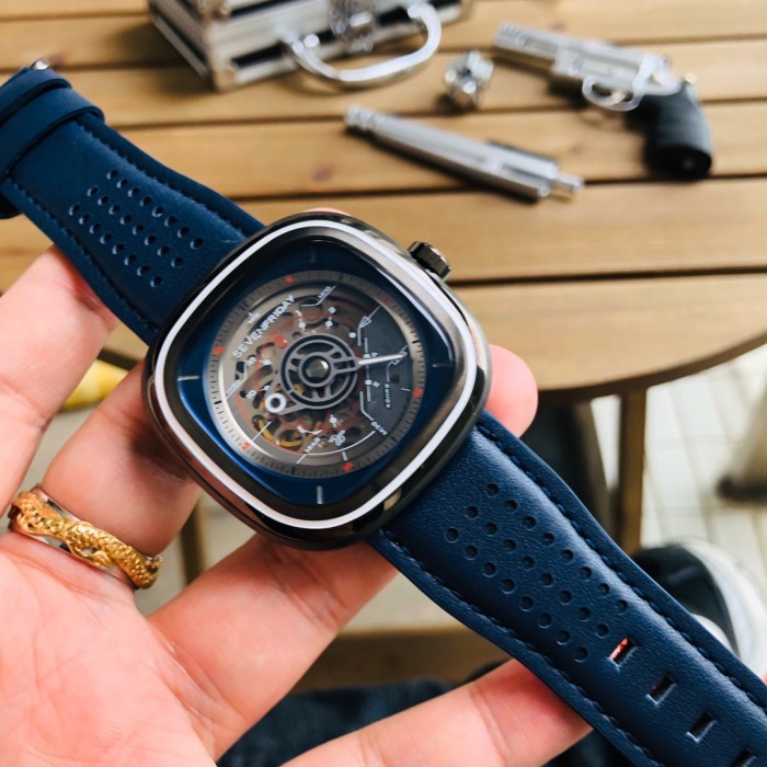 Watches Seven Friday 322802 size:47*13 mm