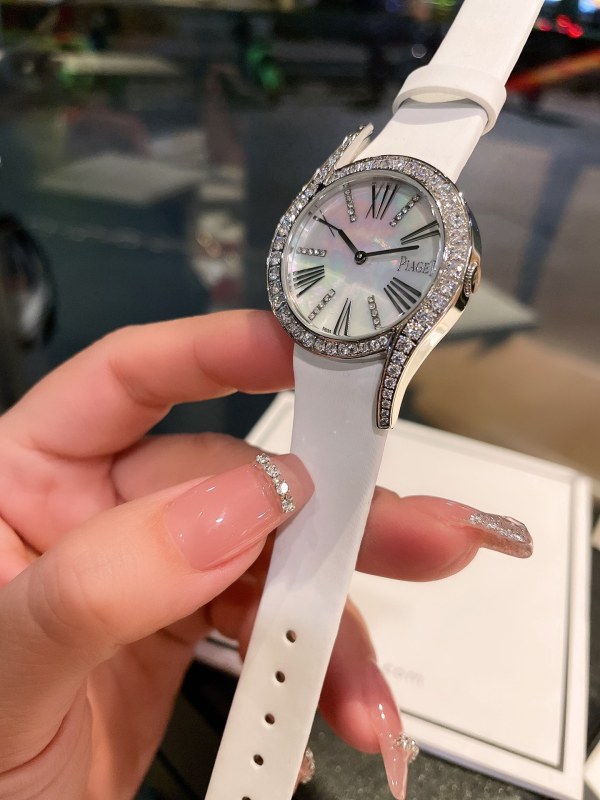 Watches PIAGET 322676 size:32 mm