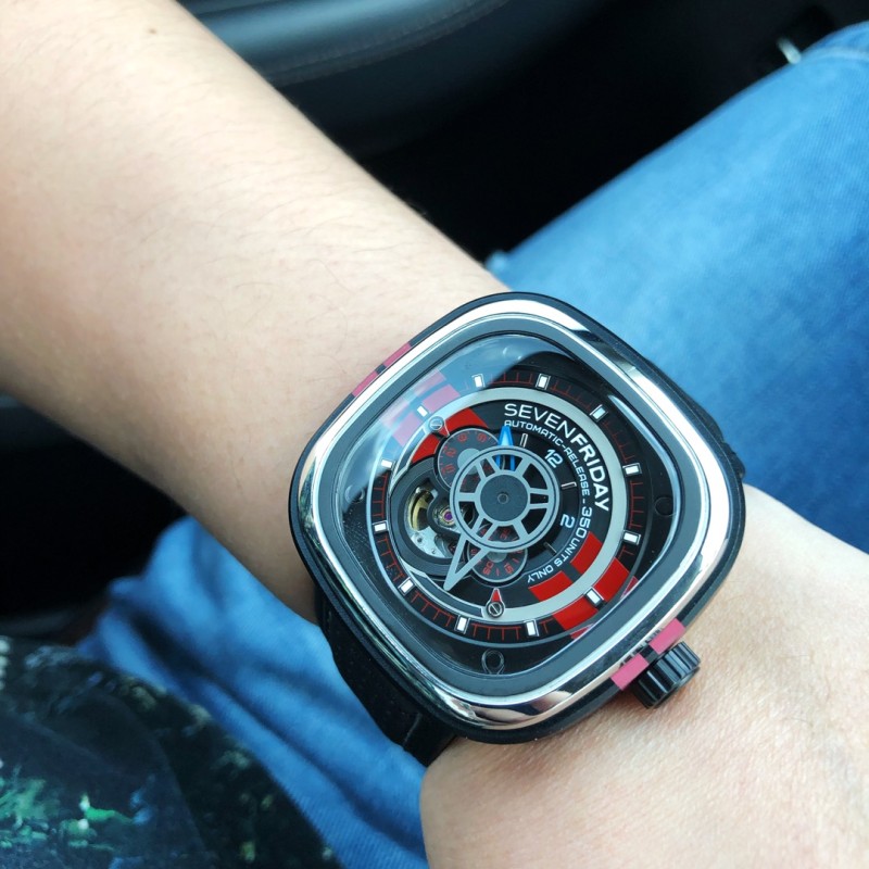 Watches Seven Friday 322781 size:47*13 mm