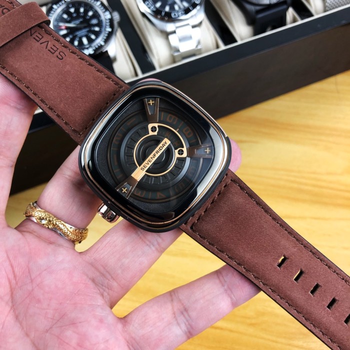 Watches Seven Friday 322817 size:47*13 mm