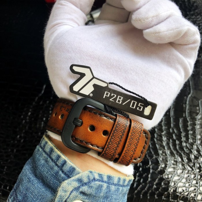 Watches Seven Friday 322793 size:47*13 mm