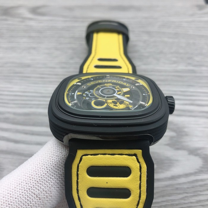 Watches Seven Friday 322835 size:47 mm