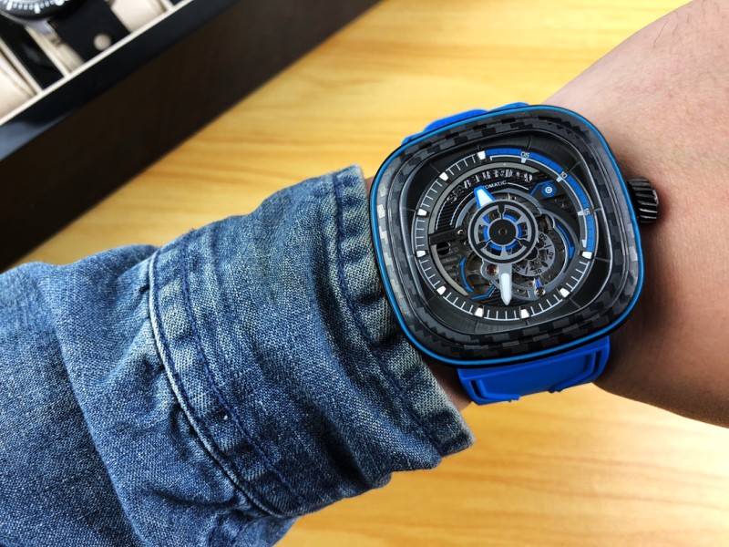 Watches Seven Friday 322769 size:47*13 mm