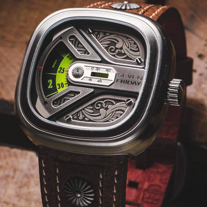 Watches Seven Friday 322796 size:47*13 mm