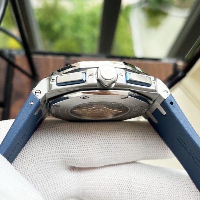 Watches AudemarsPiguet 323137 size:44*15 mm