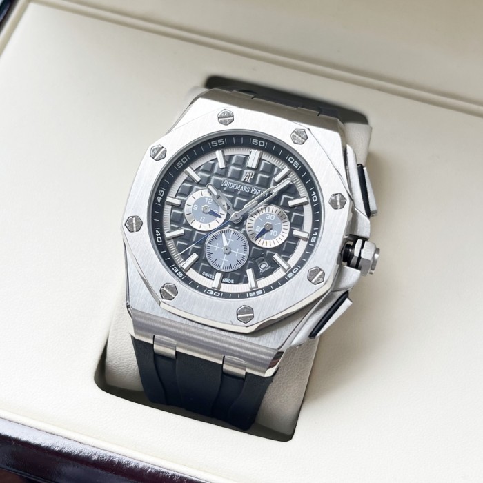 Watches AudemarsPiguet 323137 size:44*15 mm