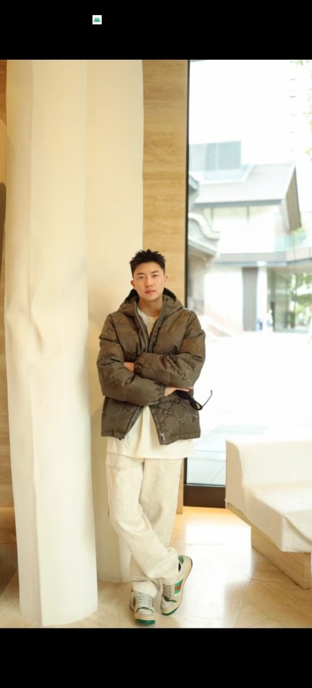 Clothes Gucci 70