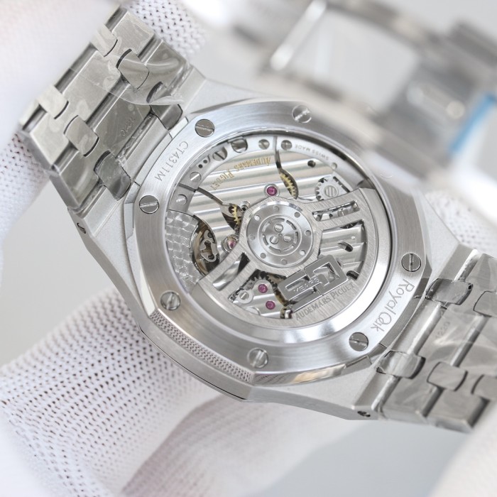 Watches AudemarsPiguet 323145 size:41*10.4 mm