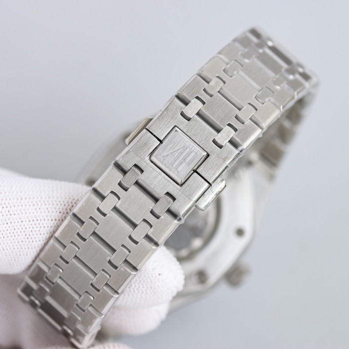 Watches AudemarsPiguet 323139 size:41 mm