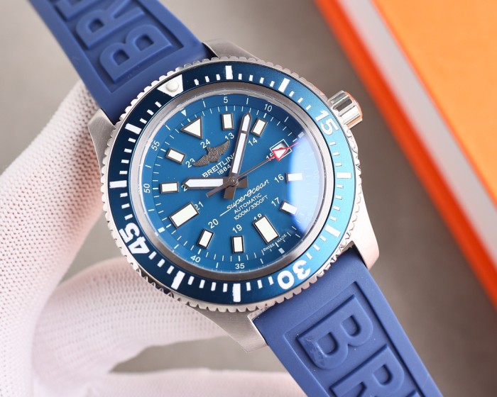 Watches BREITLING 323230 size:44 mm