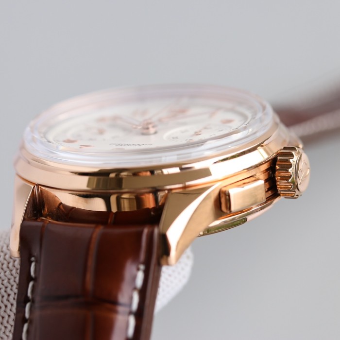 Watches BREITLING 323199 size:42 mm