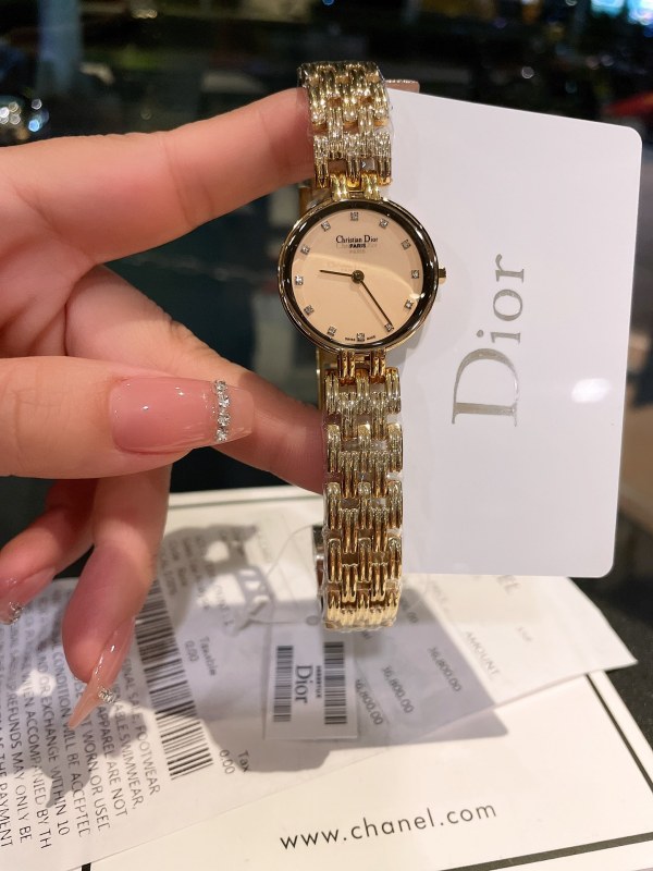 Watches Dior 323414 size:26*32 mm