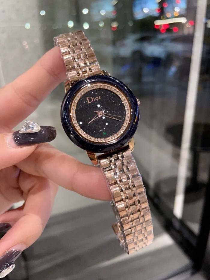 Watches Dior 323435 size:34 mm