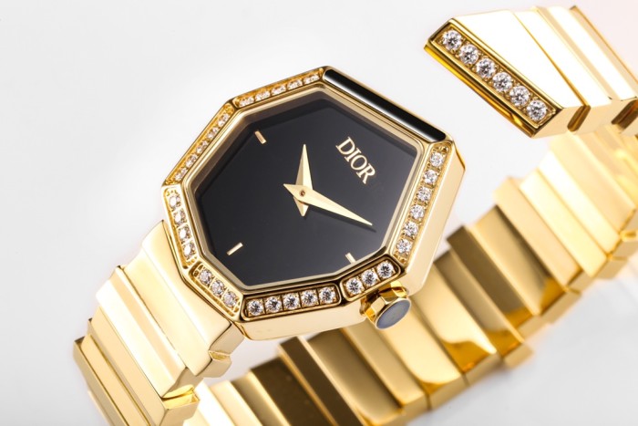 Watches Dior 323458 size:25*27 mm