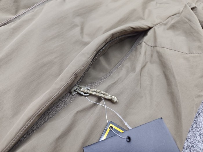 Clothes ARC'TERYX 129