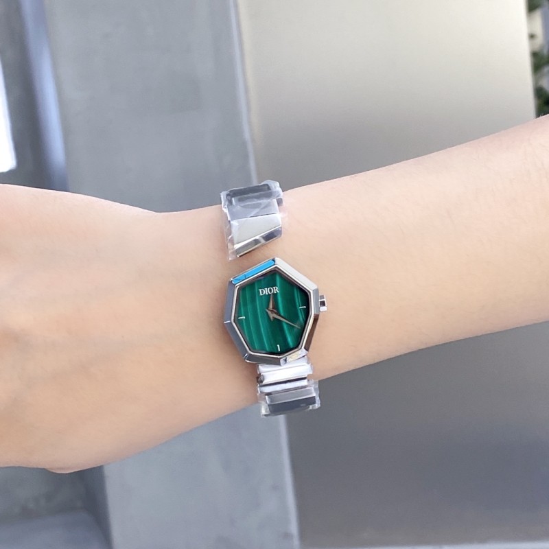 Watches Dior 323417 size:26*32 mm