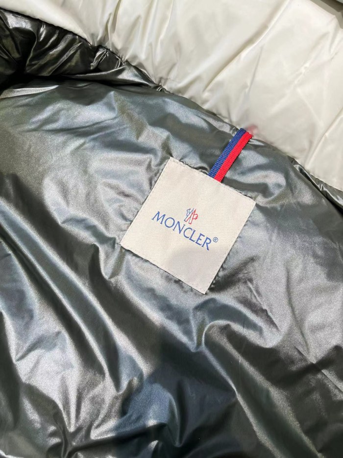 Clothes Moncler 213