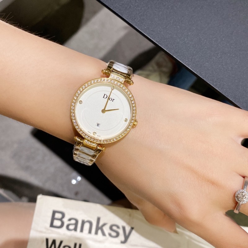 Watches Dior 323384 size:34 mm