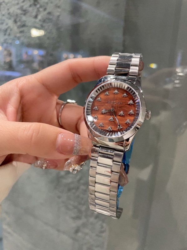 Watches GUCCI 323456 size:38 cm