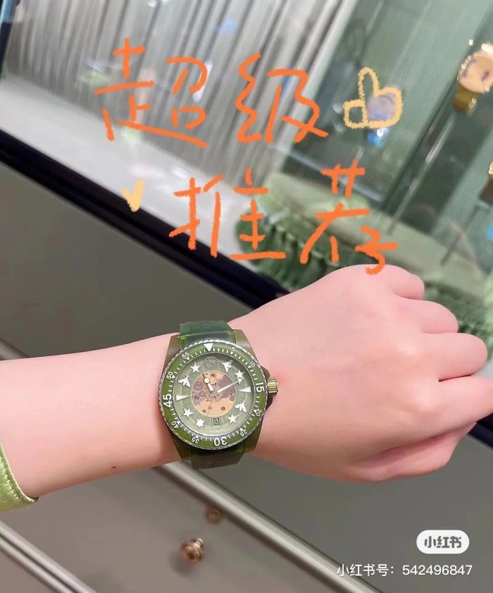 Watches GUCCI 323498 size:40 cm