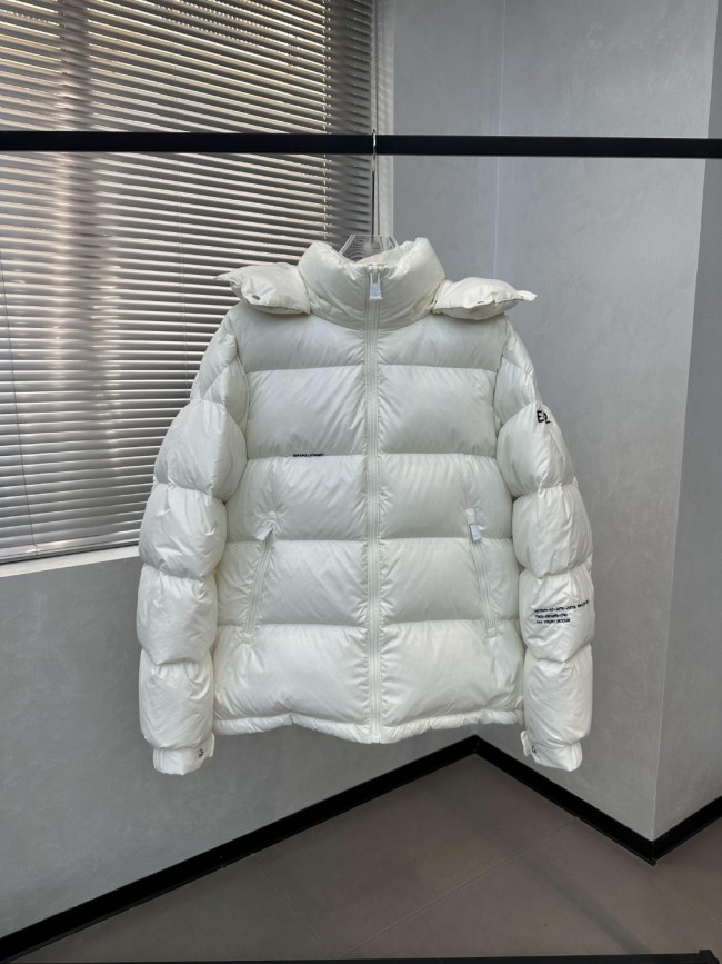 Clothes Moncler 240