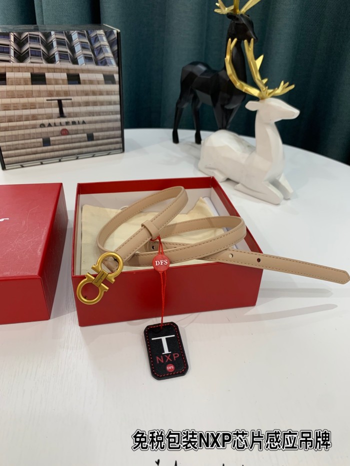 Streetwear Belt Ferragamo 319162 size:3.5cm