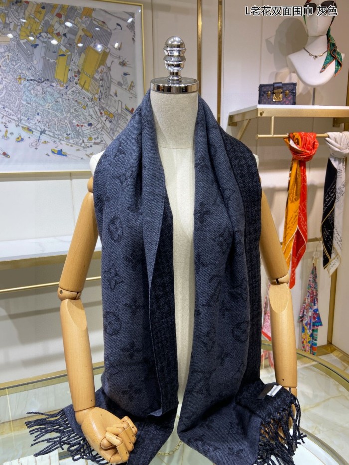 Streetwear Scarf LV 323749 SIZE:40*200cm