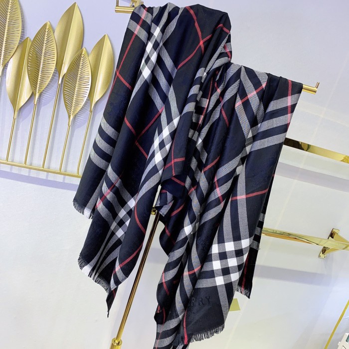 Streetwear Scarf BURBERRY 323791 size：180*70CM