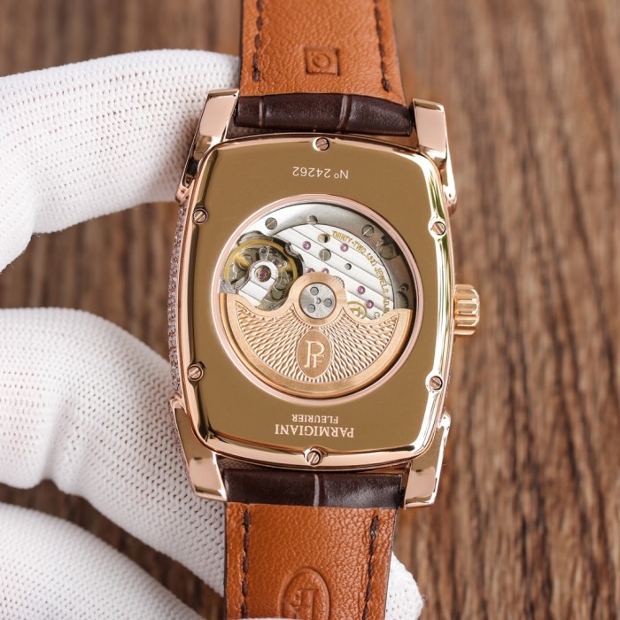 Watches PARMIGIANI 323587 size:37.5*31.2 mm
