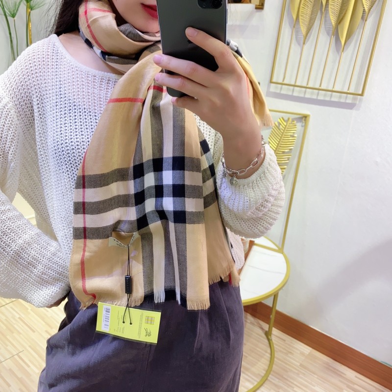 Streetwear Scarf BURBERRY 323784 size：180*70CM