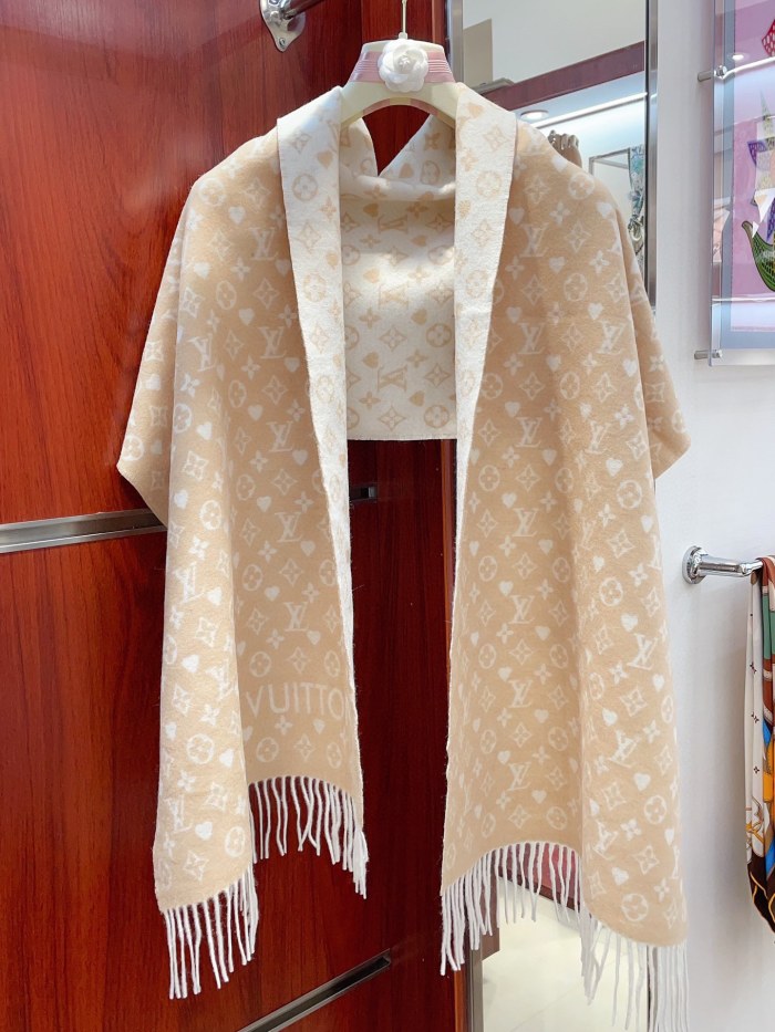 Streetwear Scarf LV 323779 SIZE:45*200cm