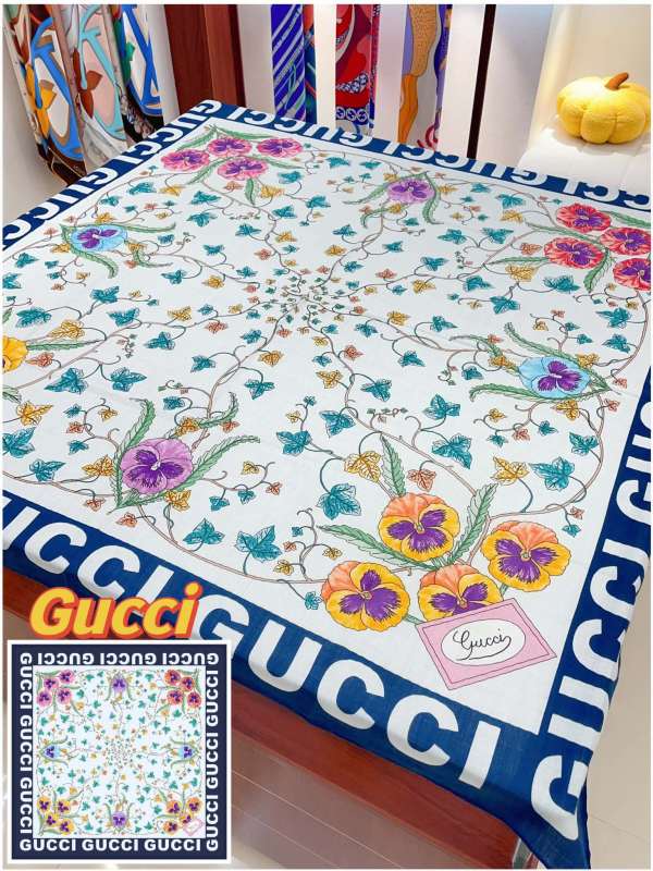 Streetwear Scarf GUCCI 323772 SIZE:140*140CM