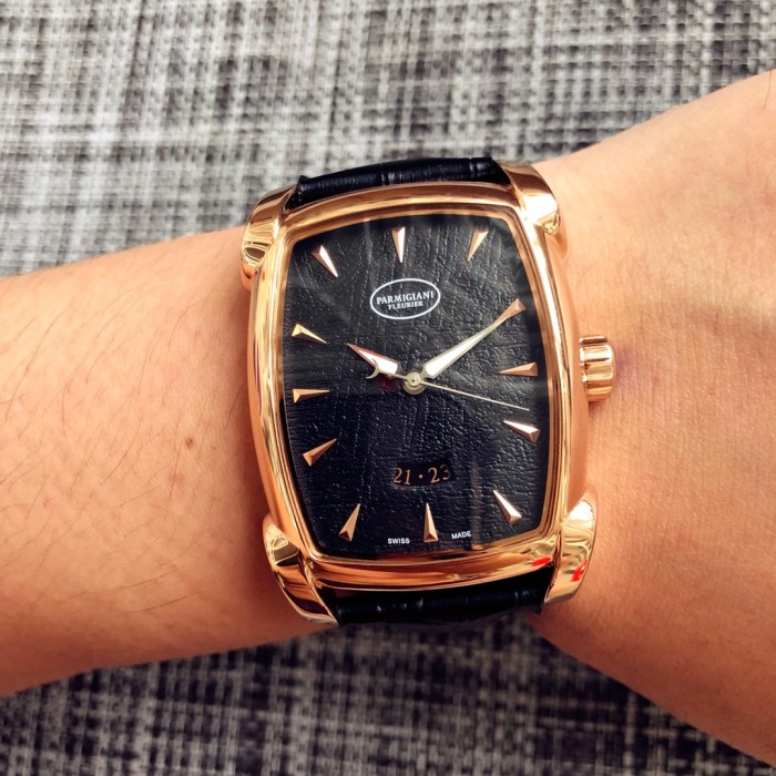 Watches PARMIGIANI 323563 size:38*13 mm