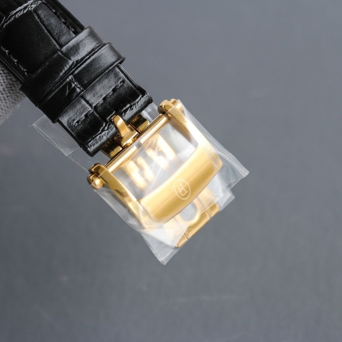 Watches PARMIGIANI 323584 size:37.5*31.2 mm