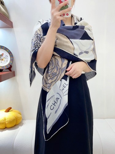 Streetwear Scarf CHANEL 326605 size：140*140cm